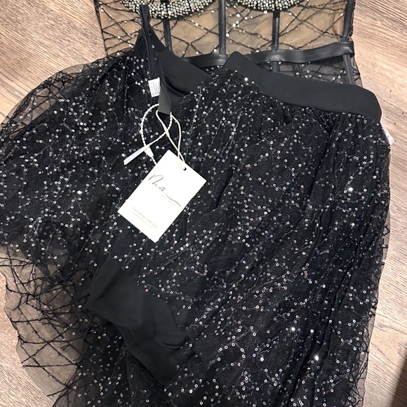 Two piece sequin dress - Picture 8 of 11